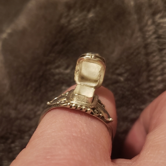 Amethyst Poison Box Ring - Picture 5 of 13